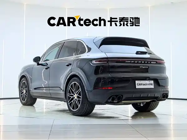 Porsche Cayenne 2024