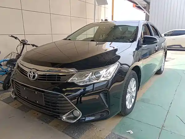 Toyota Camry 2015
