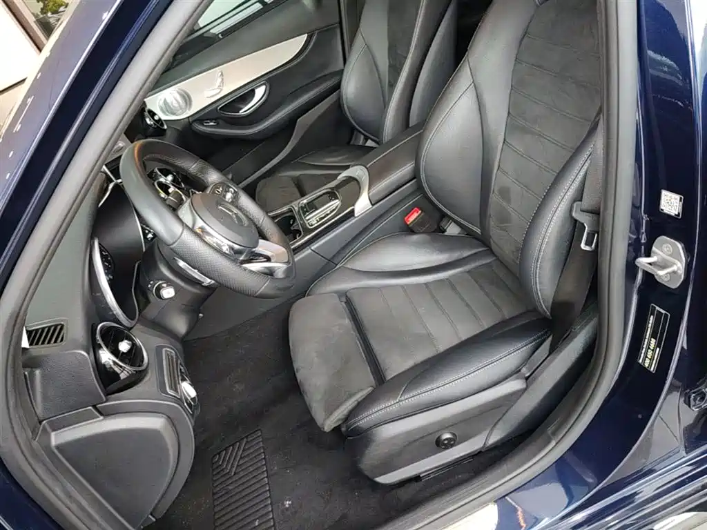 Mercedes-Benz C-Class 2019 — фото 15