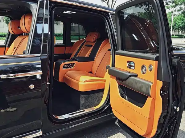 Rolls-Royce Cullinan 2023