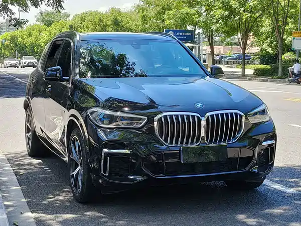 BMW X5 2021