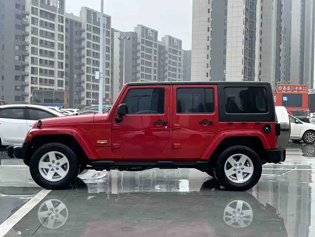 Jeep Wrangler 2014 — фото 5