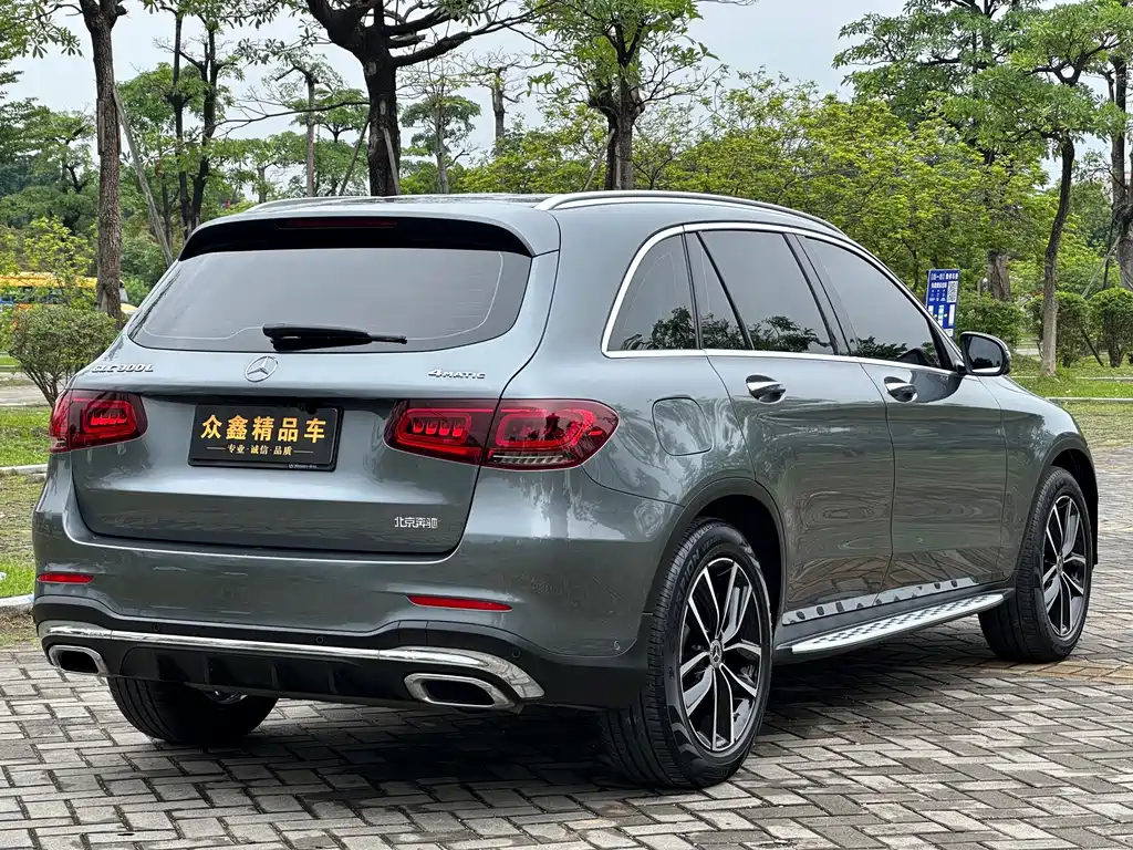 Mercedes-Benz GLC 2021 — фото 13
