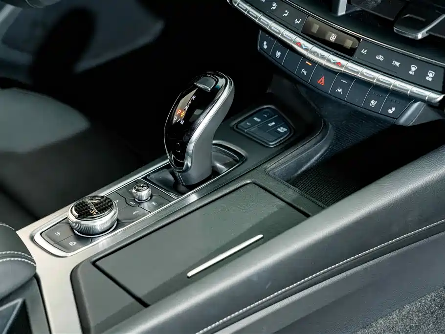 Cadillac CT5 2024 — фото 18