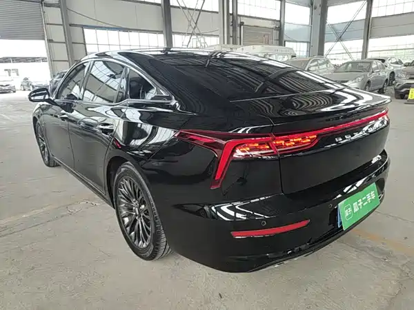 Bestune B70 2022