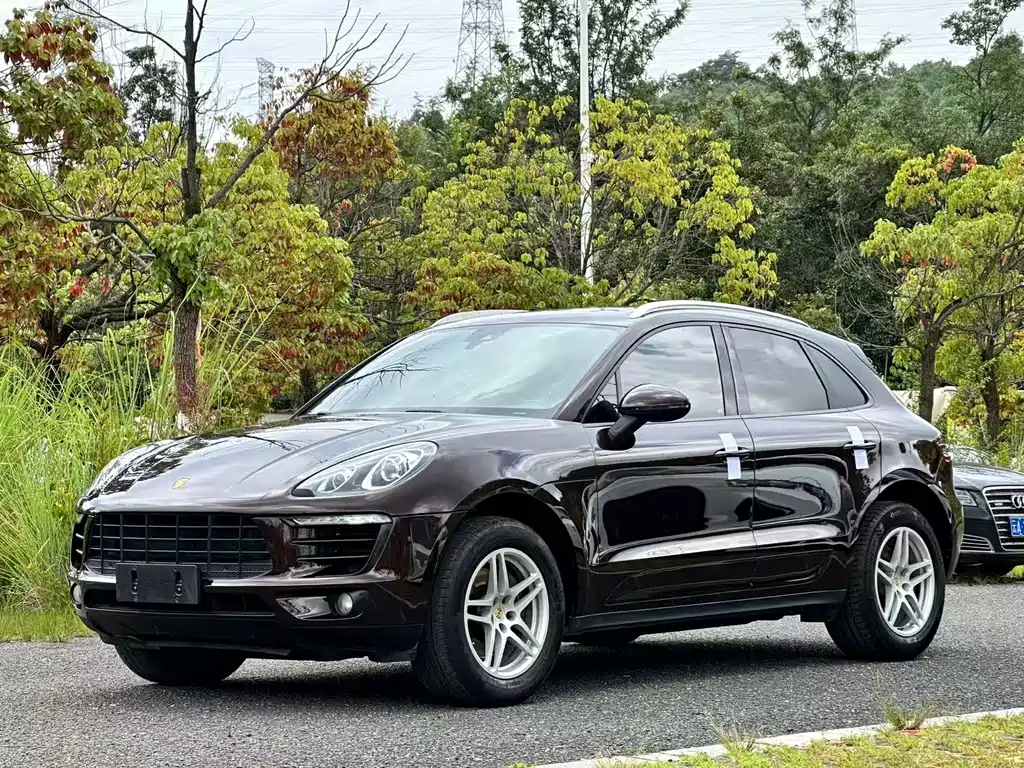 Porsche Macan 2016 — фото 1