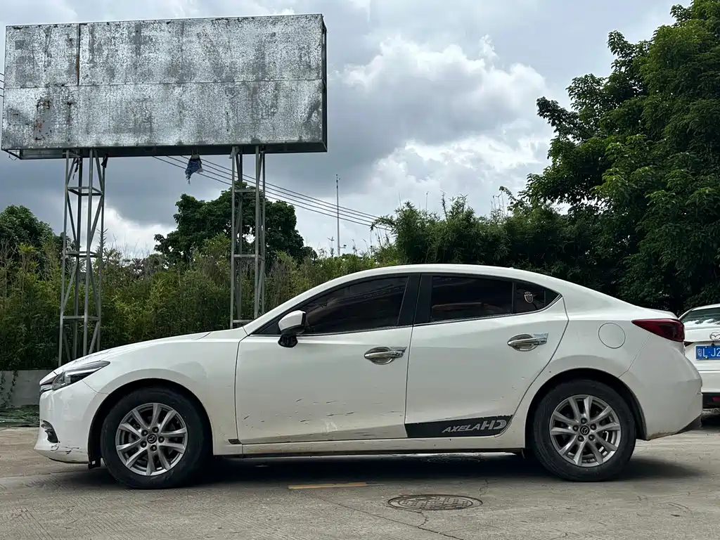 Mazda 3 Angkesela 2019 — фото 8