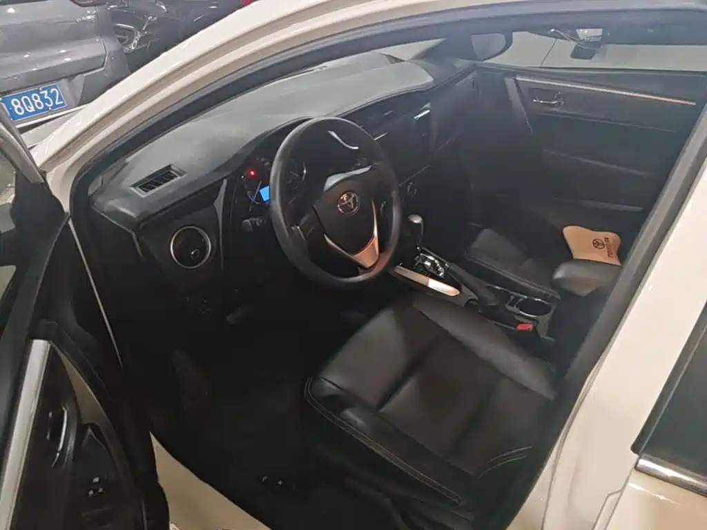 Toyota Corolla 2019 — фото 16