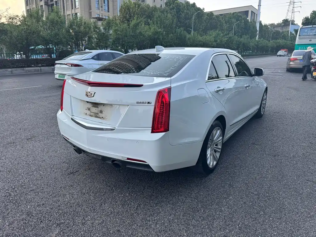Cadillac ATS-L 2018 — фото 9
