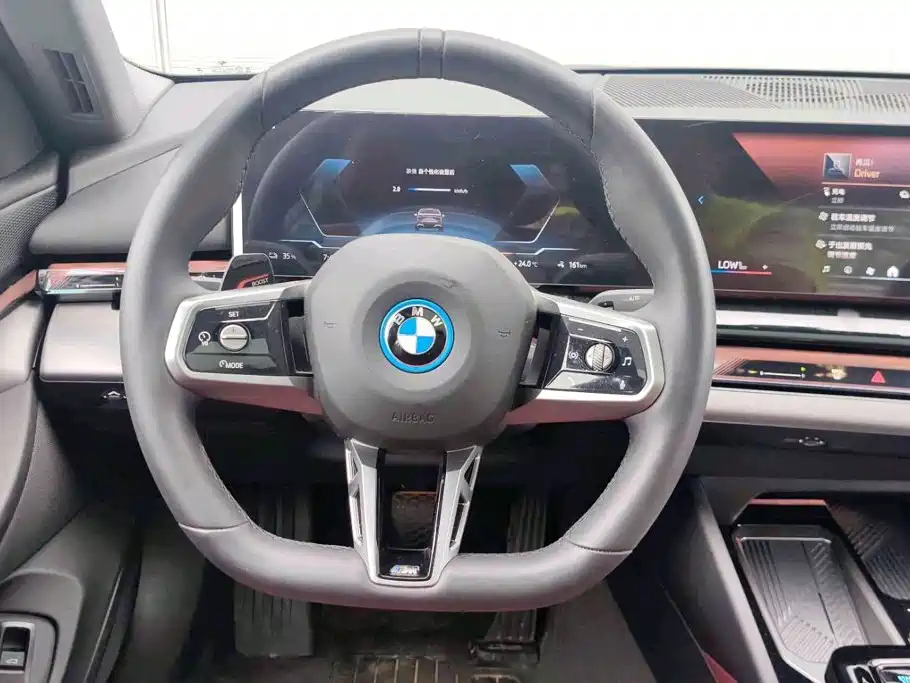 BMW i5 2026 — фото 6