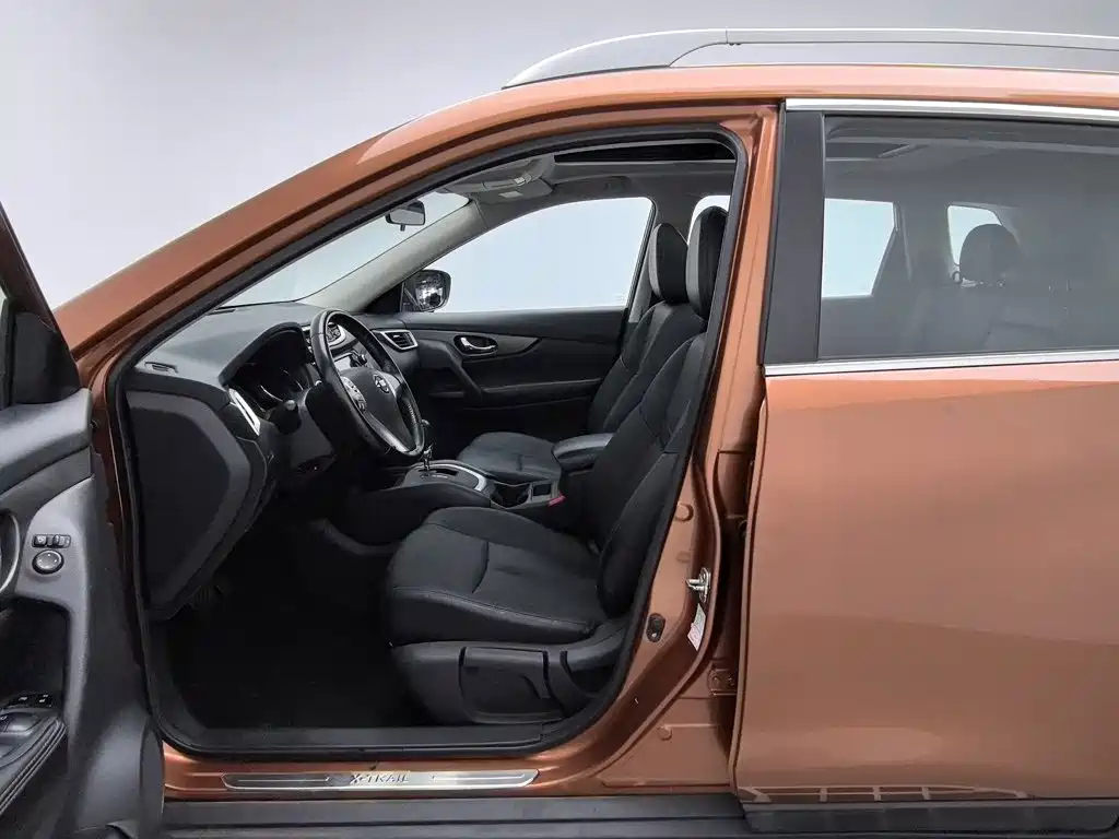Nissan X-Trail 2015 — фото 10