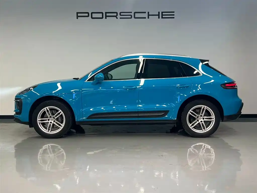 Porsche Macan 2023 — фото 7