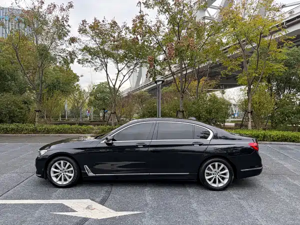 BMW 7 Series 2016