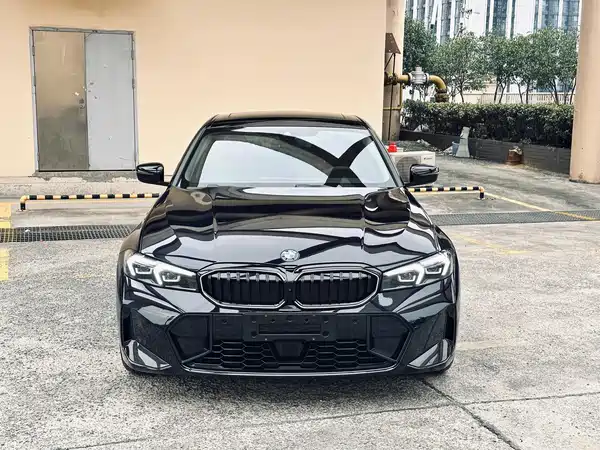 BMW 3 Series 2025