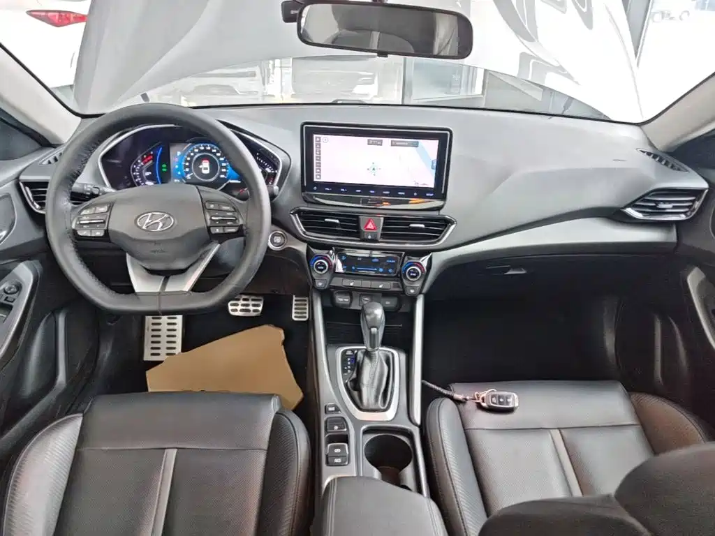 Hyundai Festa 2019 — фото 10