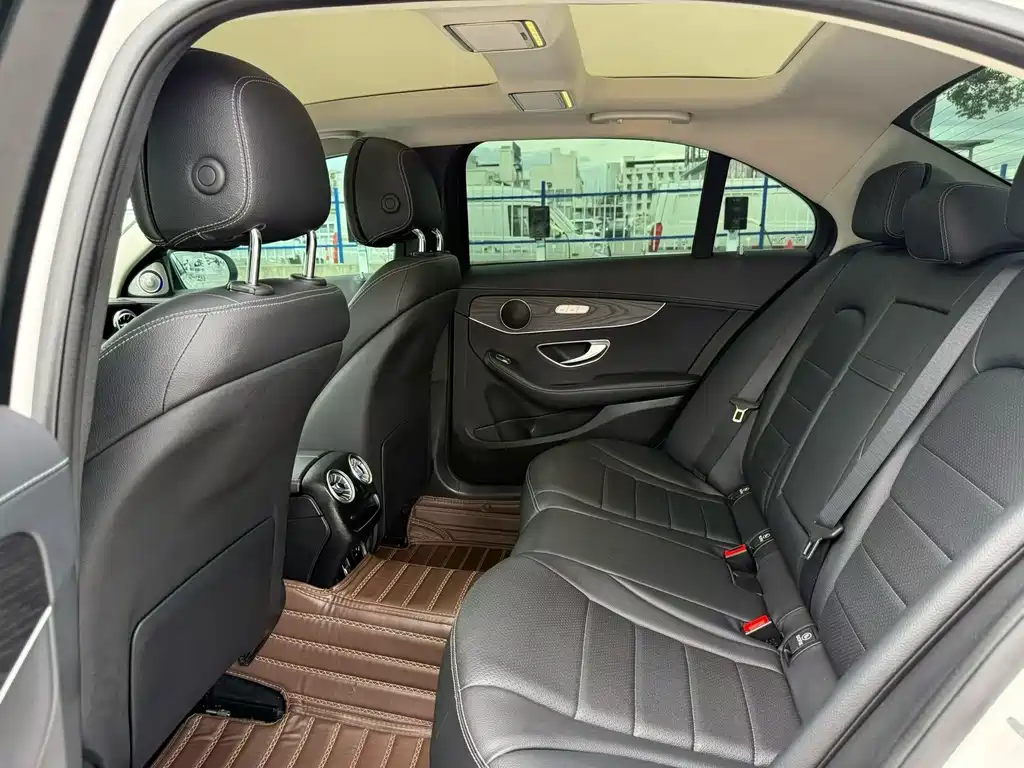 Mercedes-Benz C-Class 2021 — фото 14