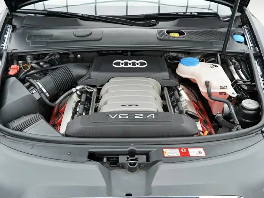 Audi A6L 2010 — фото 30