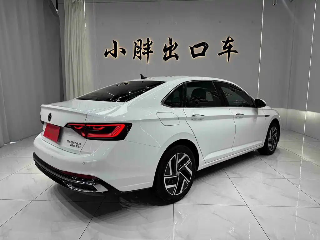 Volkswagen Sagitar 2022