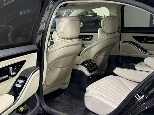 Mercedes-Benz S-Class 2022
