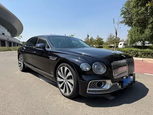 Bentley Flying Spur 2022