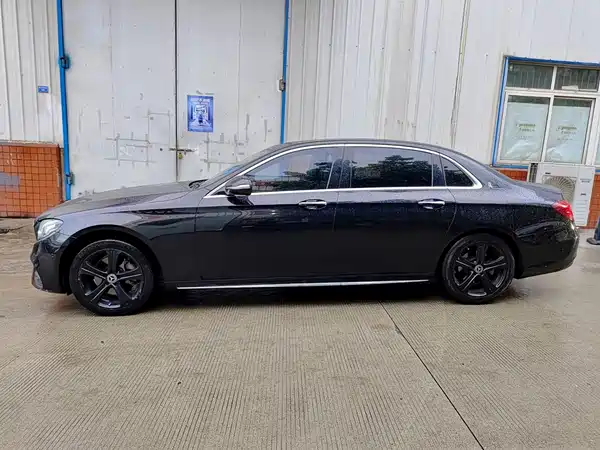 Mercedes-Benz E-Class 2020