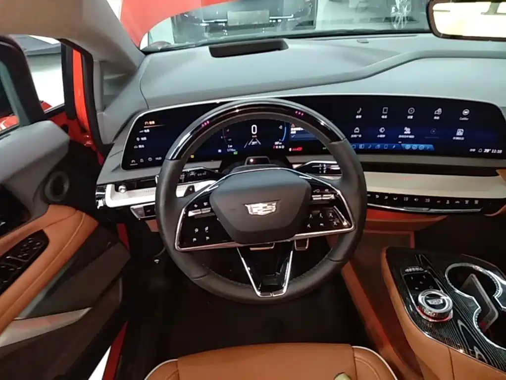 Cadillac IQ Aoge 2026 — фото 11