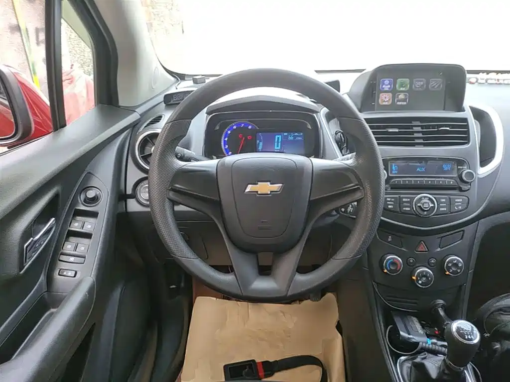 Chevrolet Trax 2017 — фото 11