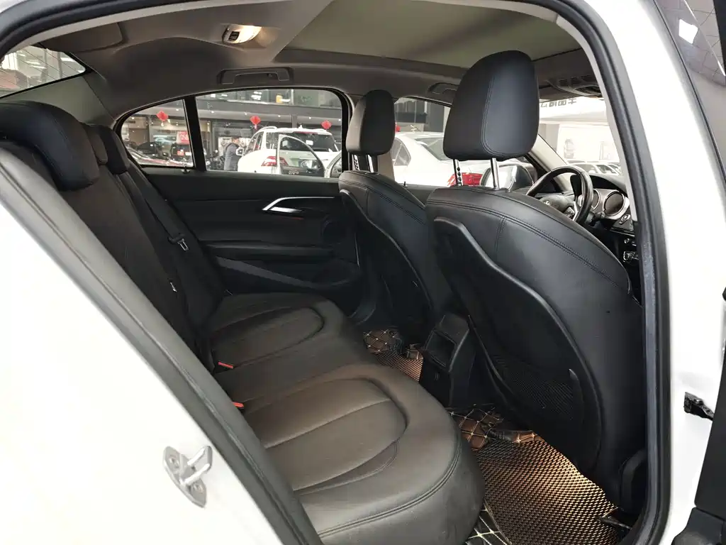 BMW 1 Series 2018