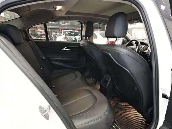 BMW 1 Series 2018