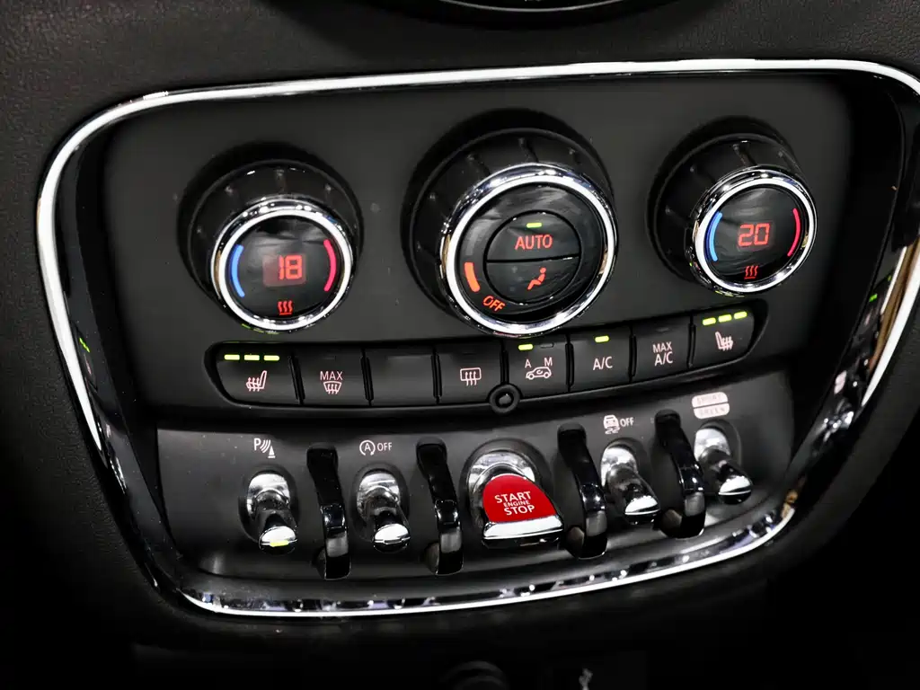 MINI JCW Clubman 2019 — фото 21