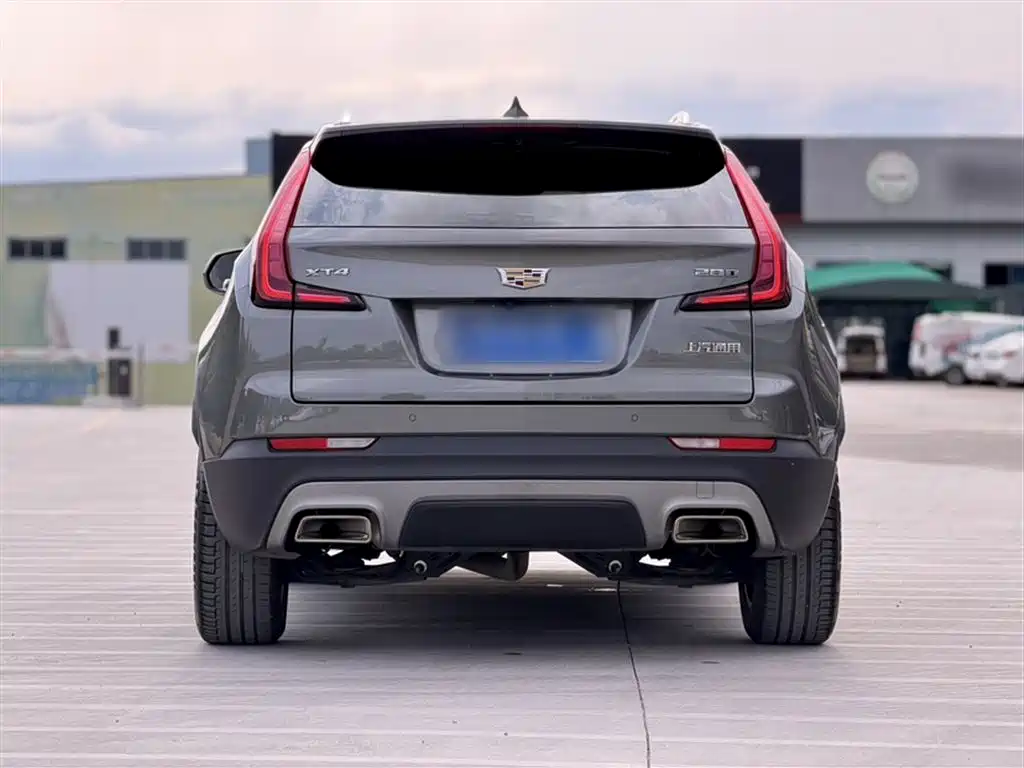 Cadillac XT4 2019 — фото 14