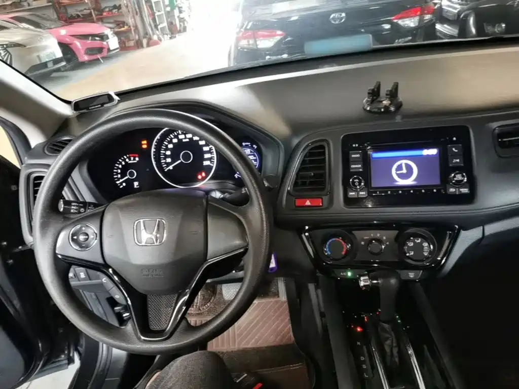 Honda Vezel 2019 — фото 10