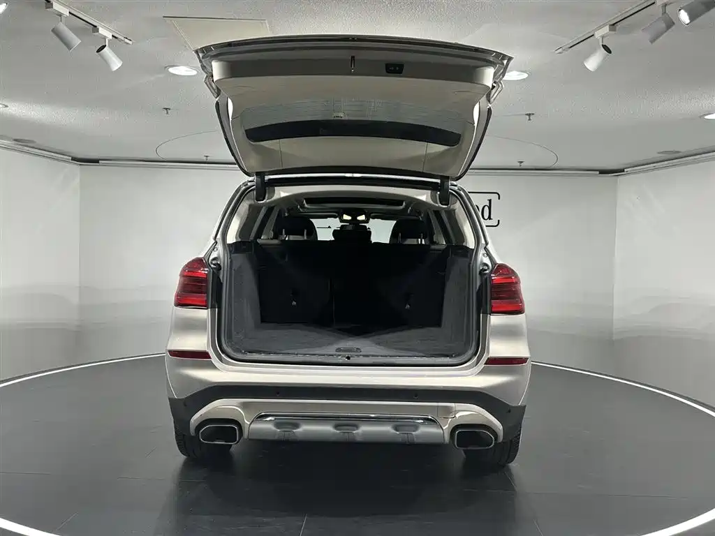 BMW X3 2019 — фото 16