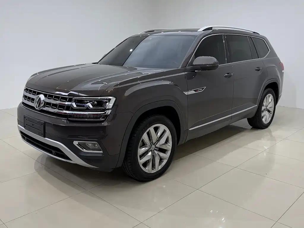 Volkswagen Teramont 2017 — фото 1