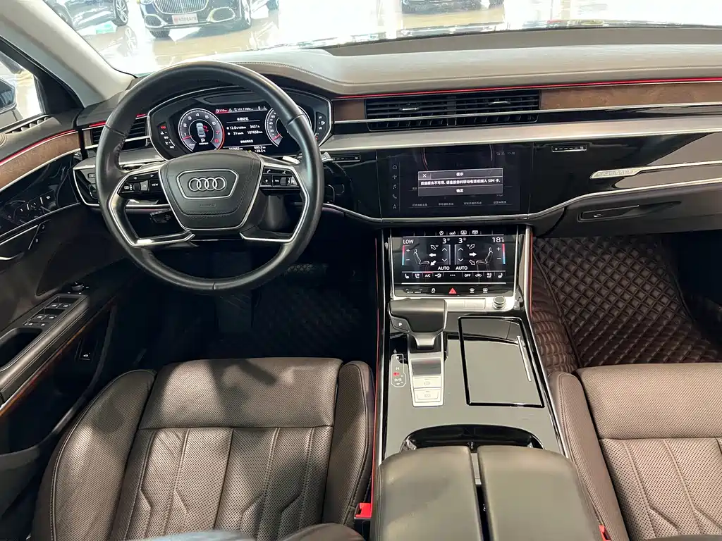 Audi A8 2020 — фото 12