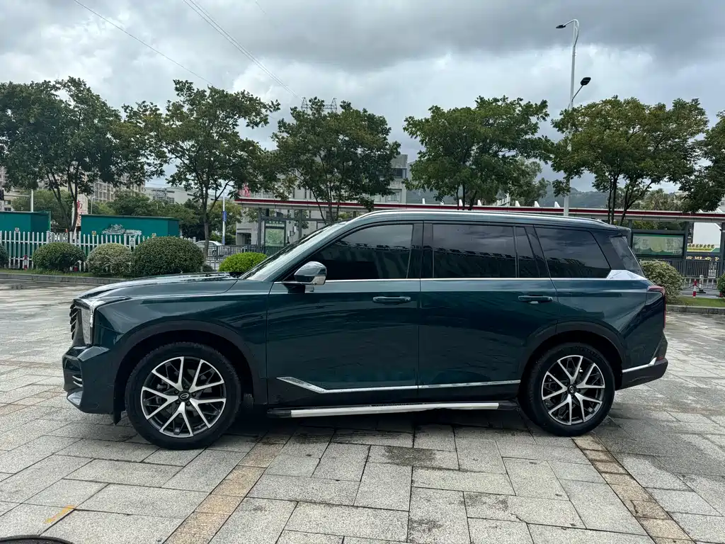 GAC Motor Trumpchi GS8 2023 — фото 3