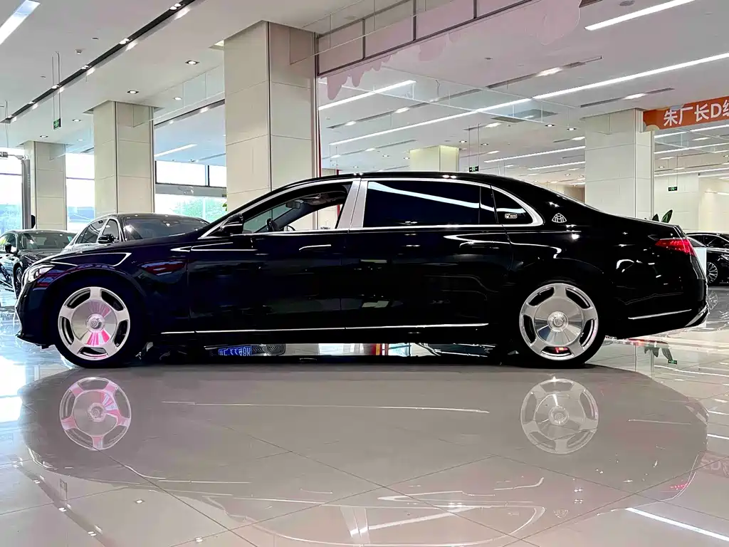 Mercedes-Benz S-Class 2023 — фото 3
