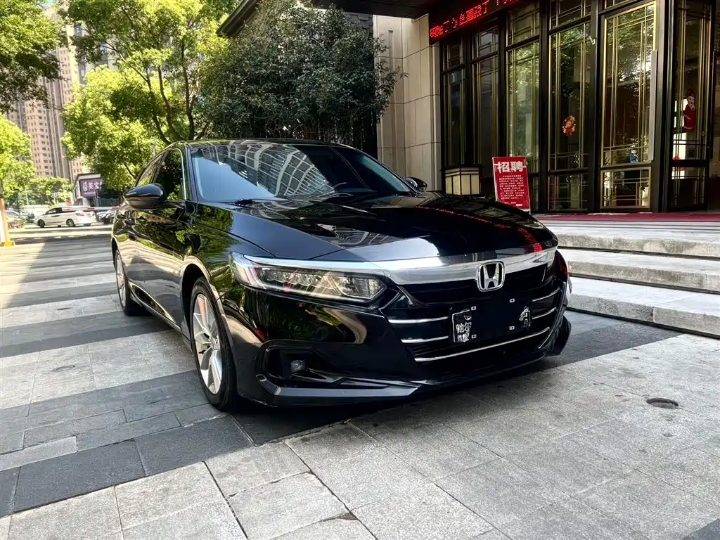 Honda Accord 2022 — фото 3