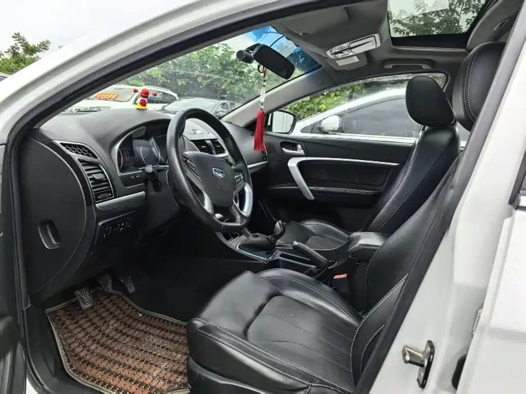 Geely Emgrand 2016