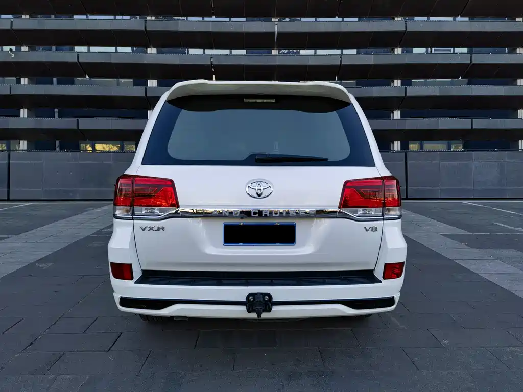 Toyota Land Cruiser 2016 — фото 4