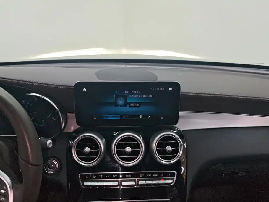 Mercedes-Benz GLC 2022 — фото 13