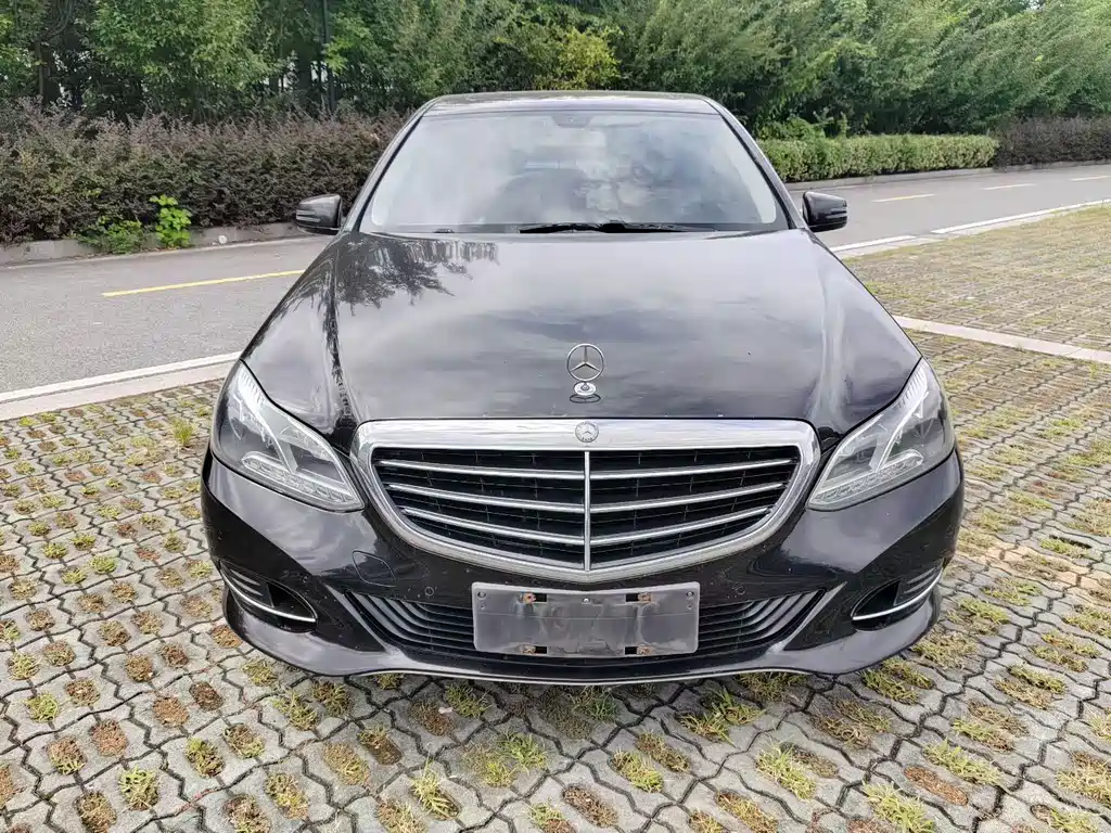 Mercedes-Benz E-Class 2015