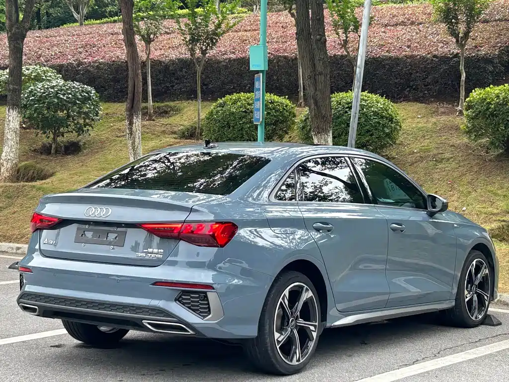 Audi A3 2022 — фото 8