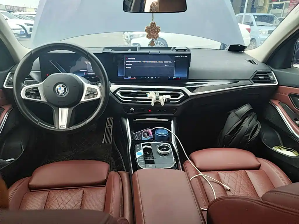BMW i3 2024 — фото 10