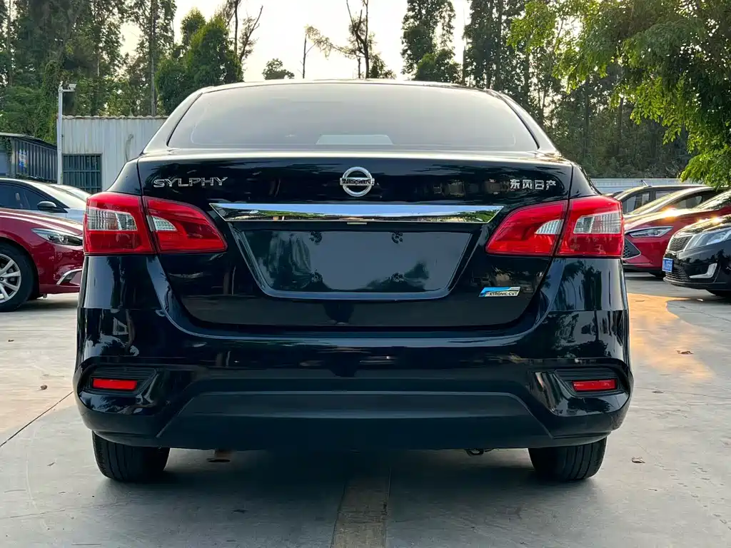 Nissan Sylphy 2018 — фото 8