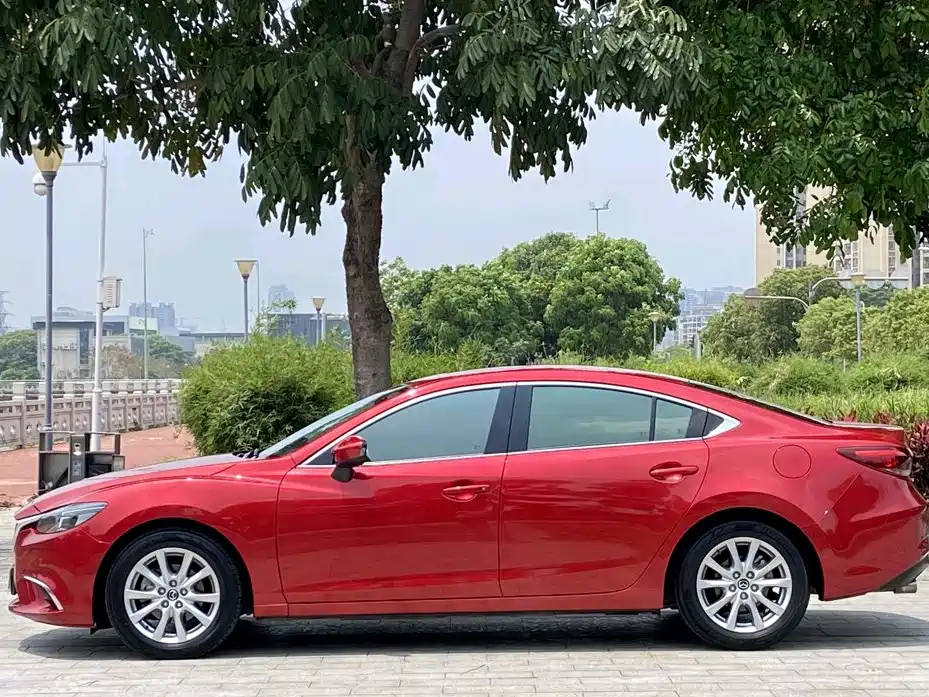Mazda Atenza 2017 — фото 10