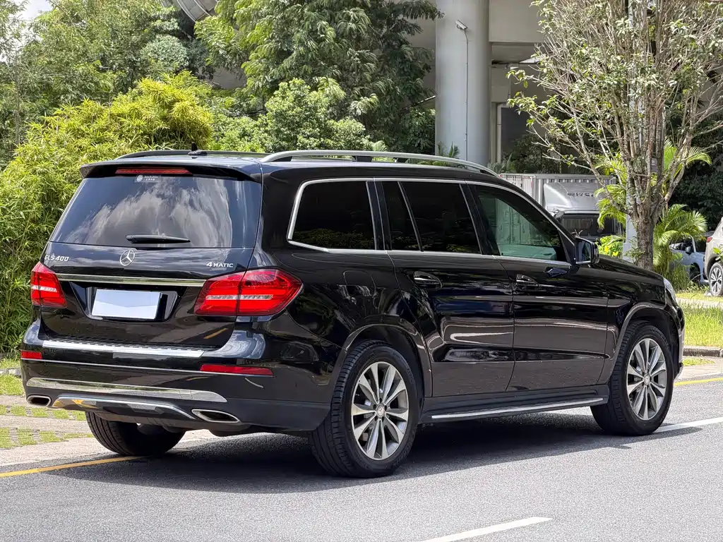 Mercedes-Benz GLS 2016 — фото 17