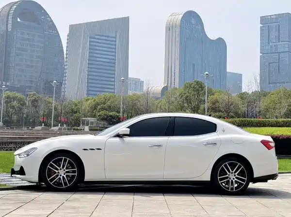 Maserati Ghibli 2014