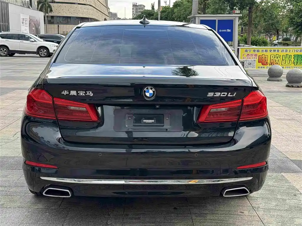 BMW 5 Series 2019