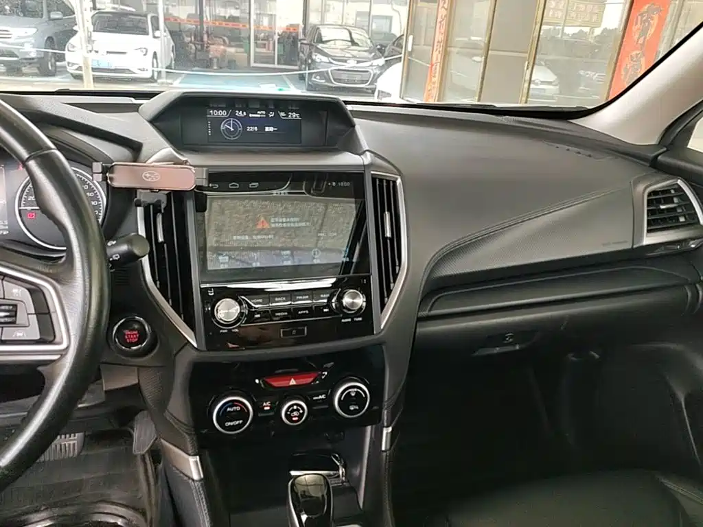 Subaru Forester 2020 — фото 13